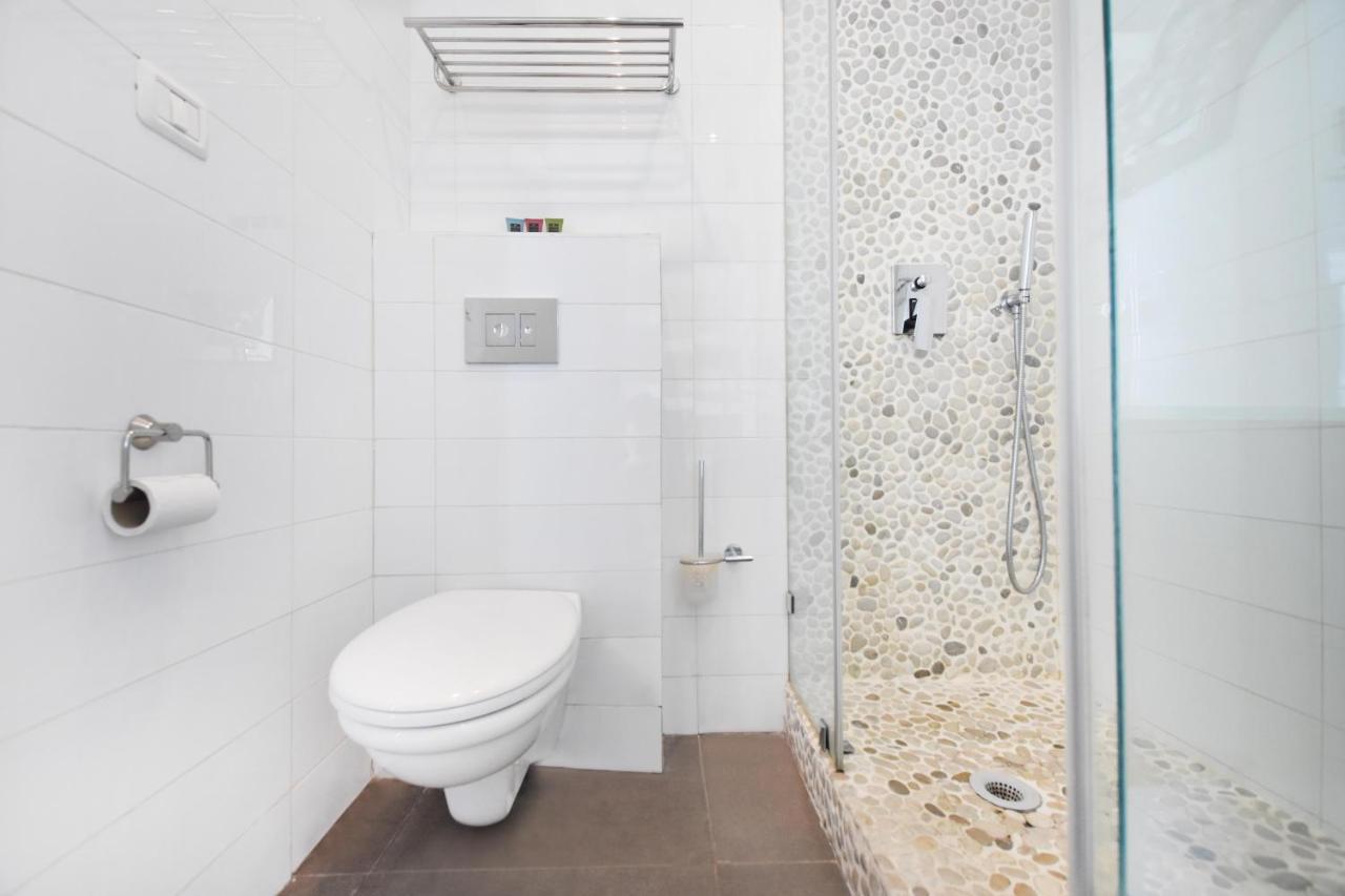 Spacious 2-Br In Shenkin Street By Holyguest Tel Aviv Ngoại thất bức ảnh